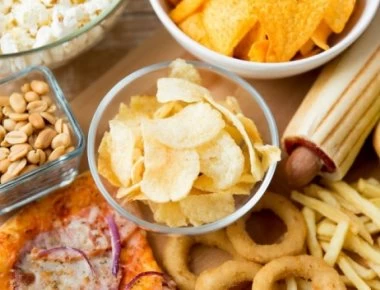 Πόσο επικίνδυνο είναι το πρόχειρο φαγητό για τη μνήμη